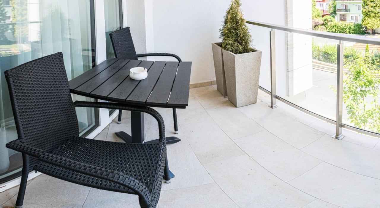 Spa Residence Carbona Heviz - Relax, Sissi Apartmanok Exterior photo